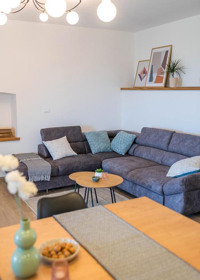 Apartment Aura Пореч Экстерьер фото